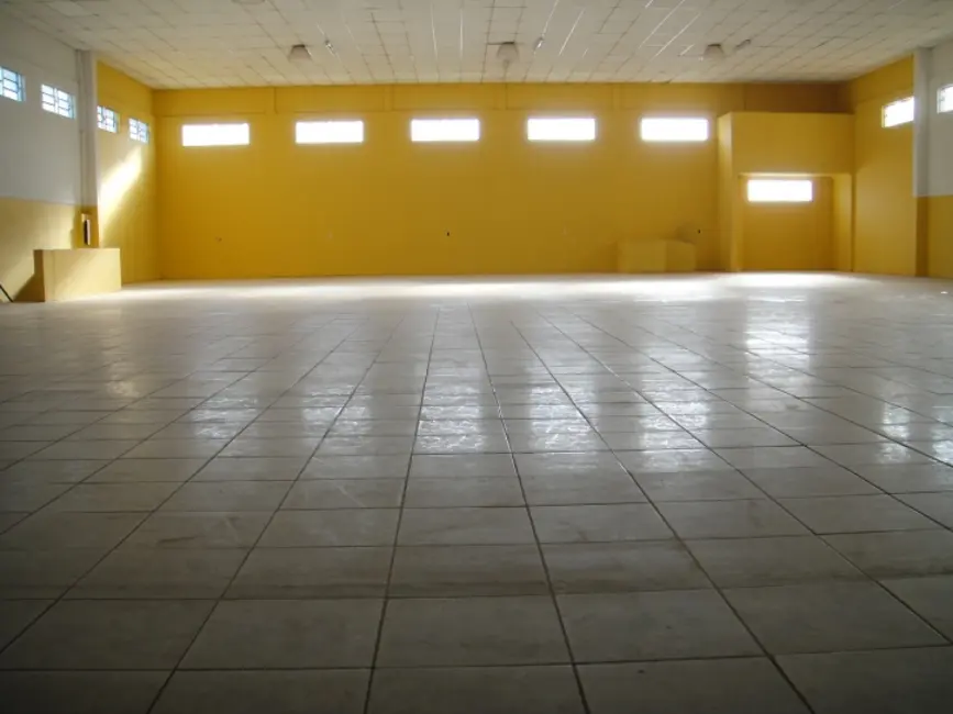 Armazém / Galpão à venda, 1960m2 em Jardim da Mamãe, Guarulhos - SP - imagem 4 Foto 4 de Armazém / Galpão à venda, 1960m2 em Jardim da Mamãe, Guarulhos - SP