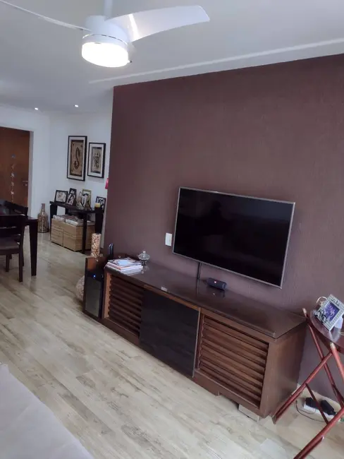 Apartamento com 3 quartos à venda, 110m2 em Moema, São Paulo - SP - imagem 3 Foto 3 de Apartamento com 3 quartos à venda, 110m2 em Moema, São Paulo - SP