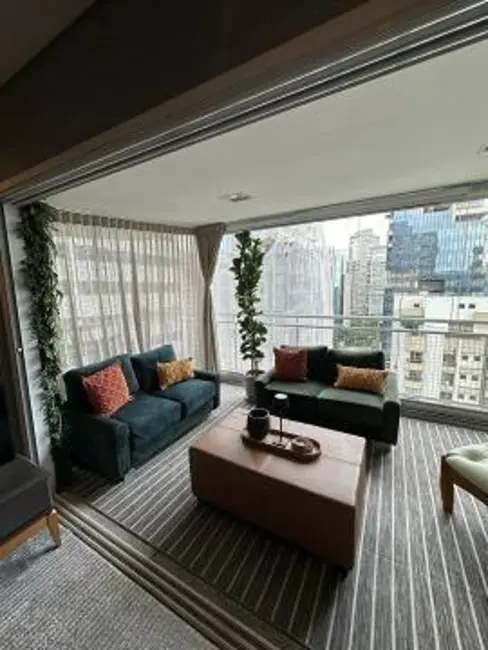Foto 2 de Apartamento com 2 quartos para alugar, 110m2 em Itaim Bibi, São Paulo - SP