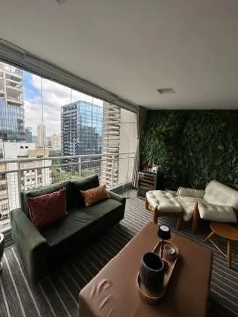 Foto 1 de Apartamento com 2 quartos para alugar, 110m2 em Itaim Bibi, São Paulo - SP