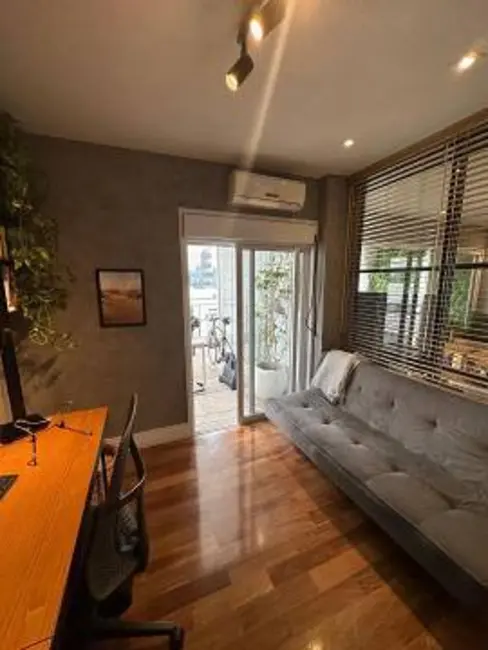 Foto 5 de Apartamento com 2 quartos para alugar, 110m2 em Itaim Bibi, São Paulo - SP