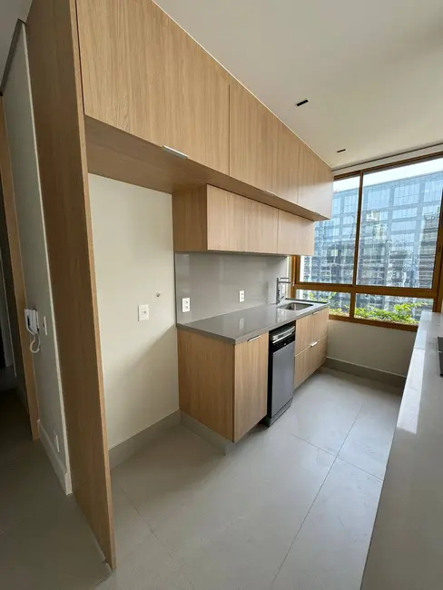 Foto 9 de Apartamento com 3 quartos para alugar, 147m2 em Itaim Bibi, São Paulo - SP