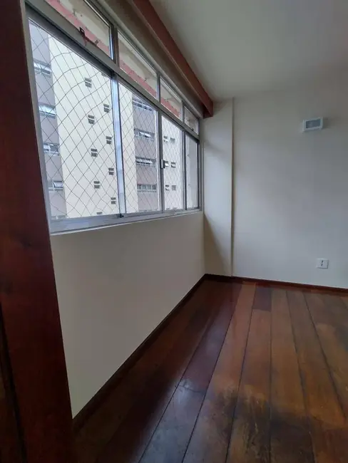 Apartamento com 2 quartos à venda, 51m2 em Vila Mariana, São Paulo - SP - imagem 2 Foto 2 de Apartamento com 2 quartos à venda, 51m2 em Vila Mariana, São Paulo - SP