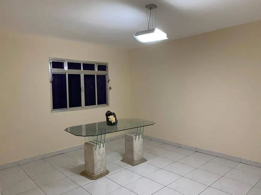 Casa com 4 quartos à venda, 250m2 em Interlagos, São Paulo - SP - imagem 8 Foto 8 de Casa com 4 quartos à venda, 250m2 em Interlagos, São Paulo - SP