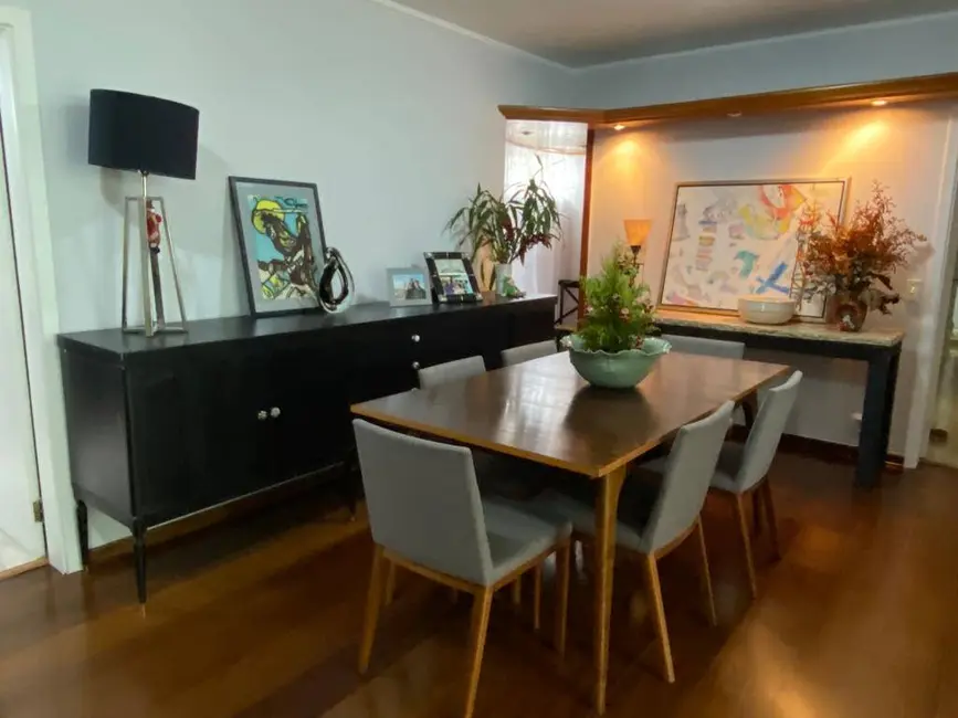 Foto 1 de Apartamento com 4 quartos à venda, 164m2 em Moema, São Paulo - SP