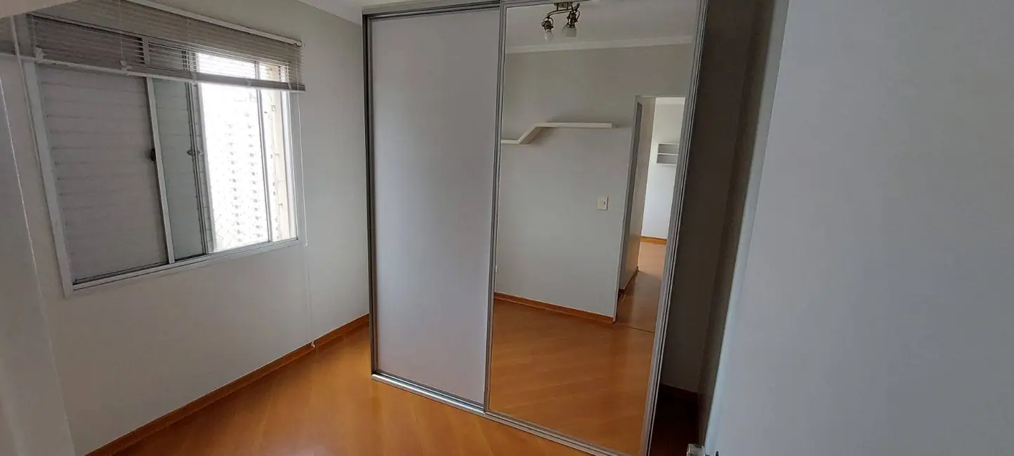 Apartamento com 2 quartos à venda, 51m2 em Moema, São Paulo - SP - imagem 8 Foto 8 de Apartamento com 2 quartos à venda, 51m2 em Moema, São Paulo - SP