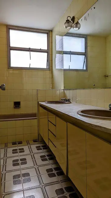 Foto 9 de Apartamento com 3 quartos à venda, 258m2 em Santa Cecília, São Paulo - SP