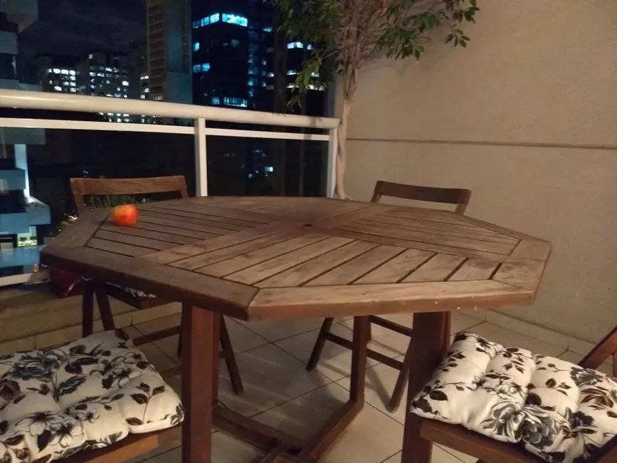 Foto 3 de Apartamento com 1 quarto à venda, 71m2 em Moema, São Paulo - SP