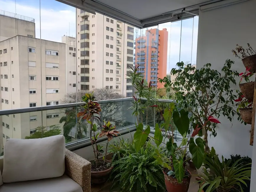 Foto 2 de Apartamento com 4 quartos à venda, 196m2 em Indianópolis, São Paulo - SP