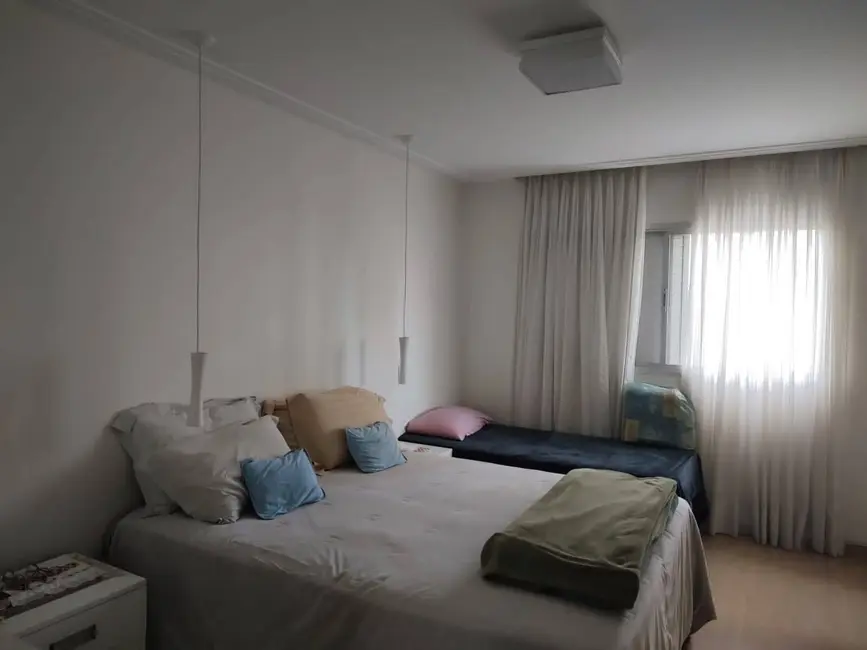 Foto 7 de Apartamento com 4 quartos à venda, 196m2 em Indianópolis, São Paulo - SP