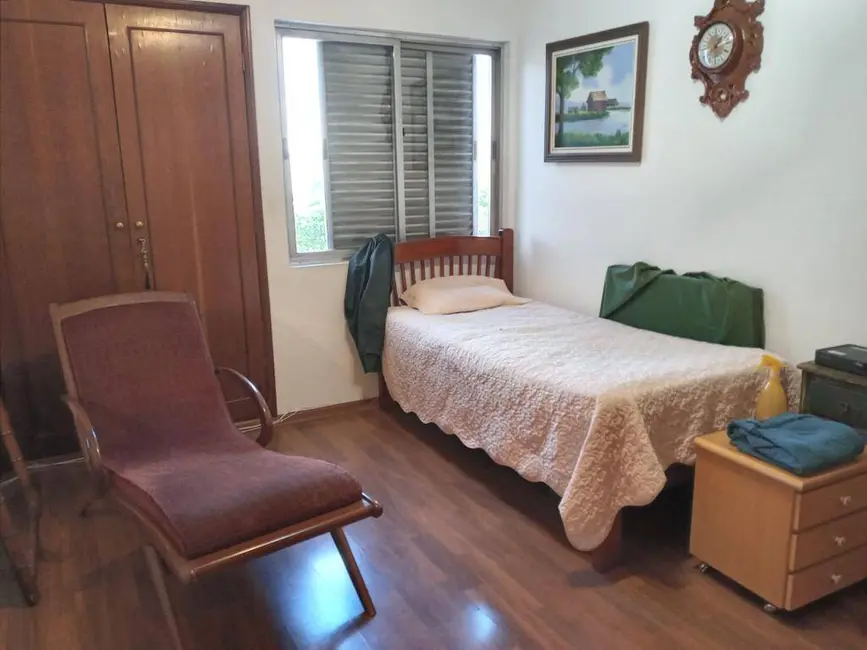 Apartamento com 3 quartos à venda, 135m2 em Moema, São Paulo - SP - imagem 4 Foto 4 de Apartamento com 3 quartos à venda, 135m2 em Moema, São Paulo - SP
