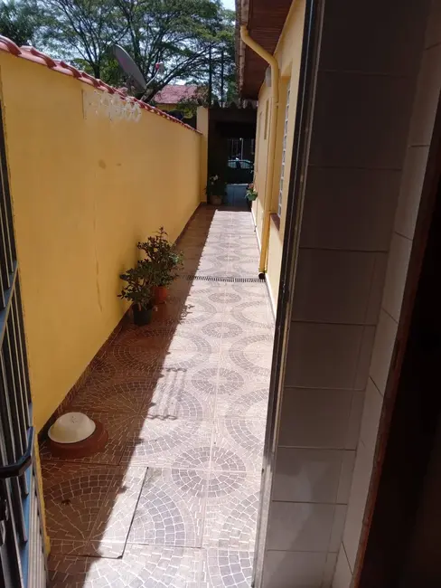 Foto 2 de Casa de Condomínio com 3 quartos à venda, 136m2 em Jardim Icaraí, São Paulo - SP