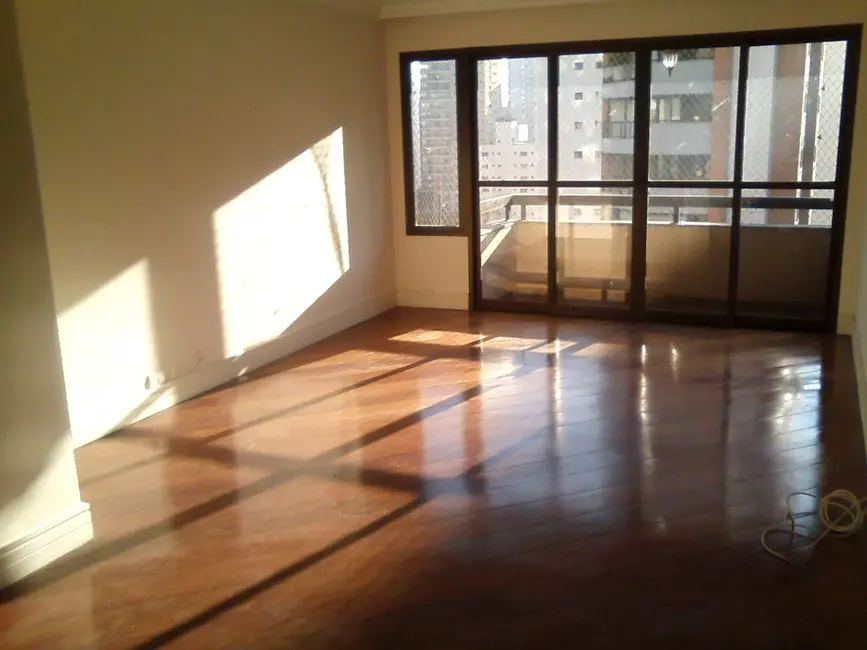 Foto 1 de Apartamento para alugar em Moema, São Paulo - SP
