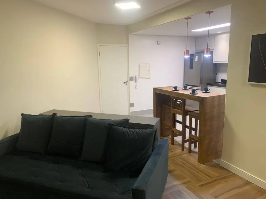 Foto 4 de Apartamento com 3 quartos para alugar, 75m2 em Vila Olímpia, São Paulo - SP
