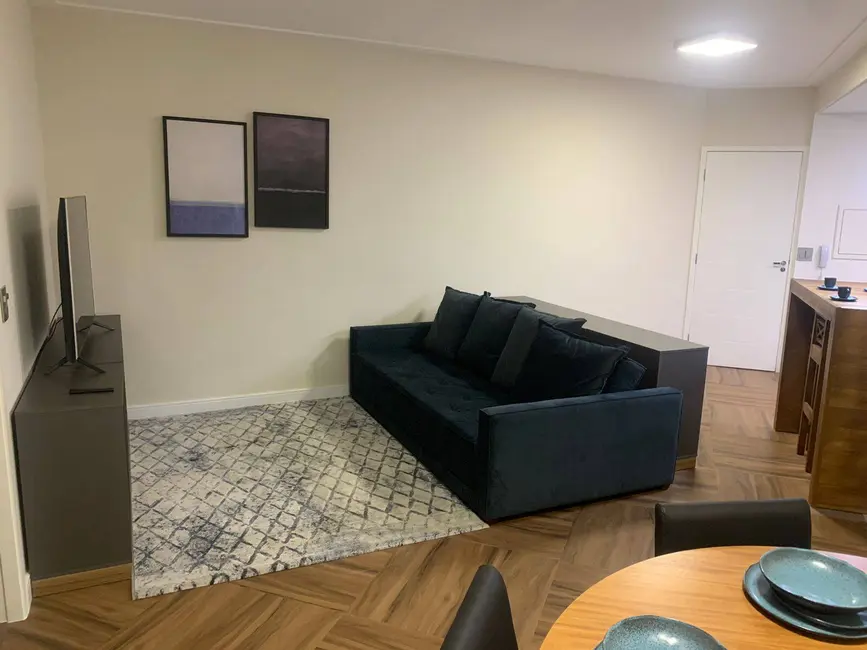 Foto 1 de Apartamento com 3 quartos para alugar, 75m2 em Vila Olímpia, São Paulo - SP