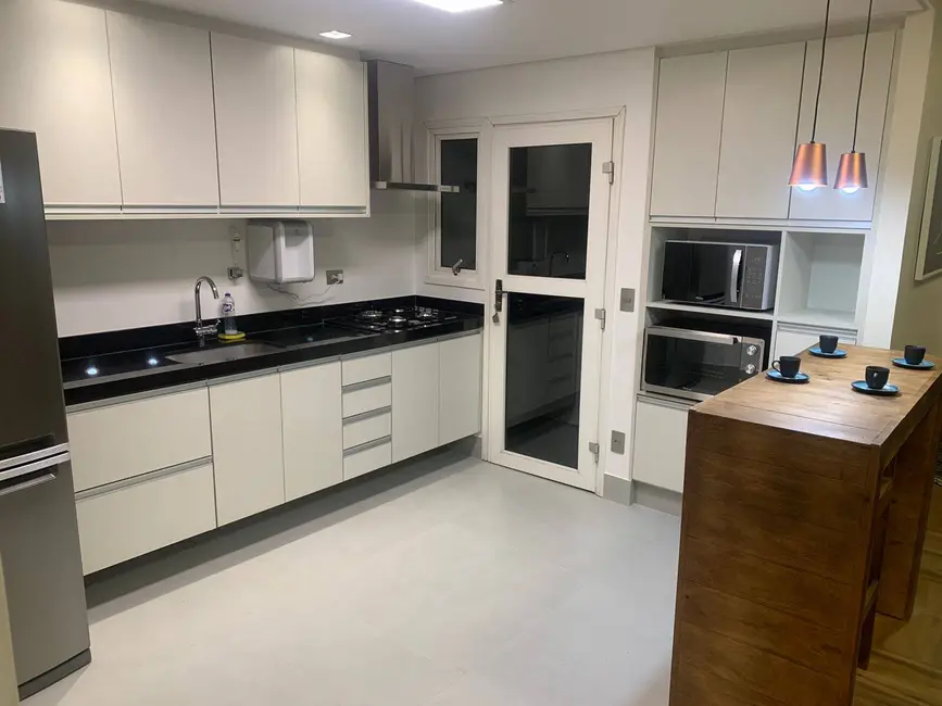 Foto 9 de Apartamento com 3 quartos para alugar, 75m2 em Vila Olímpia, São Paulo - SP