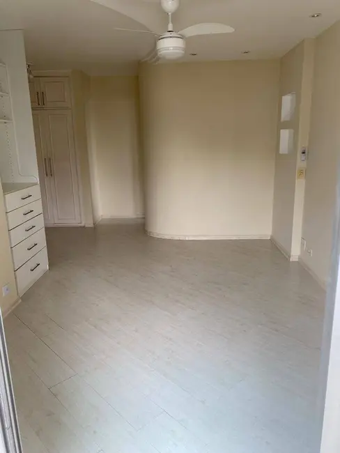 Foto 7 de Apartamento à venda e para alugar, 200m2 em Moema, São Paulo - SP