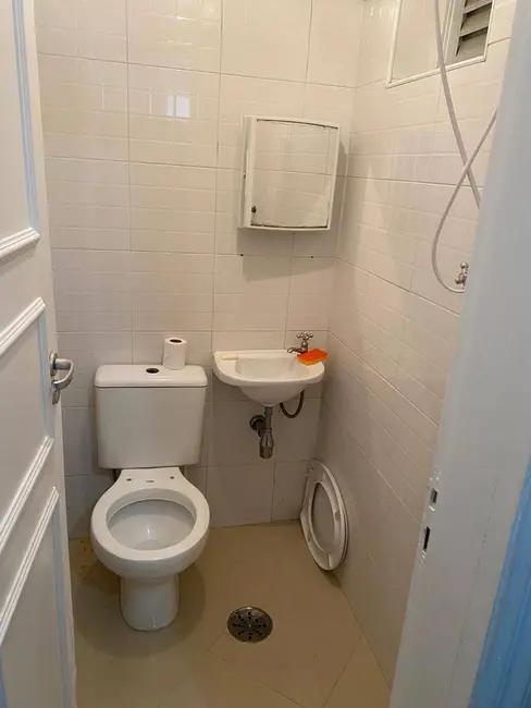 Foto 6 de Apartamento à venda e para alugar, 200m2 em Moema, São Paulo - SP