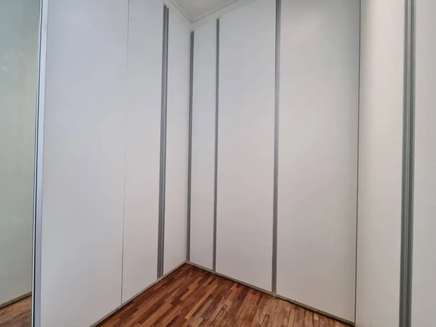 Apartamento com 4 quartos para alugar, 178m2 em São Paulo - SP - imagem 7 Foto 7 de Apartamento com 4 quartos para alugar, 178m2 em São Paulo - SP