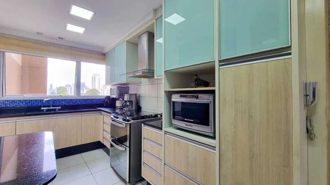 Apartamento com 3 quartos à venda, 180m2 em Campo Belo, São Paulo - SP - imagem 9 Foto 9 de Apartamento com 3 quartos à venda, 180m2 em Campo Belo, São Paulo - SP