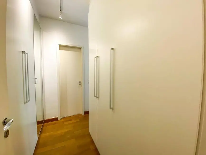 Foto 8 de Apartamento com 3 quartos para alugar, 135m2 em Campo Belo, São Paulo - SP