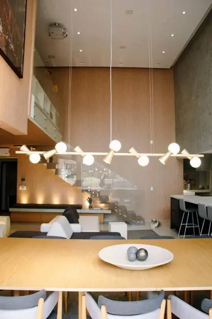 Foto 3 de Apartamento com 4 quartos para alugar, 229m2 em Campo Belo, São Paulo - SP