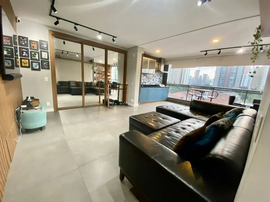 Apartamento com 3 quartos para alugar, 138m2 em Vila Nova Conceição, São Paulo - SP - imagem 3 Foto 3 de Apartamento com 3 quartos para alugar, 138m2 em Vila Nova Conceição, São Paulo - SP