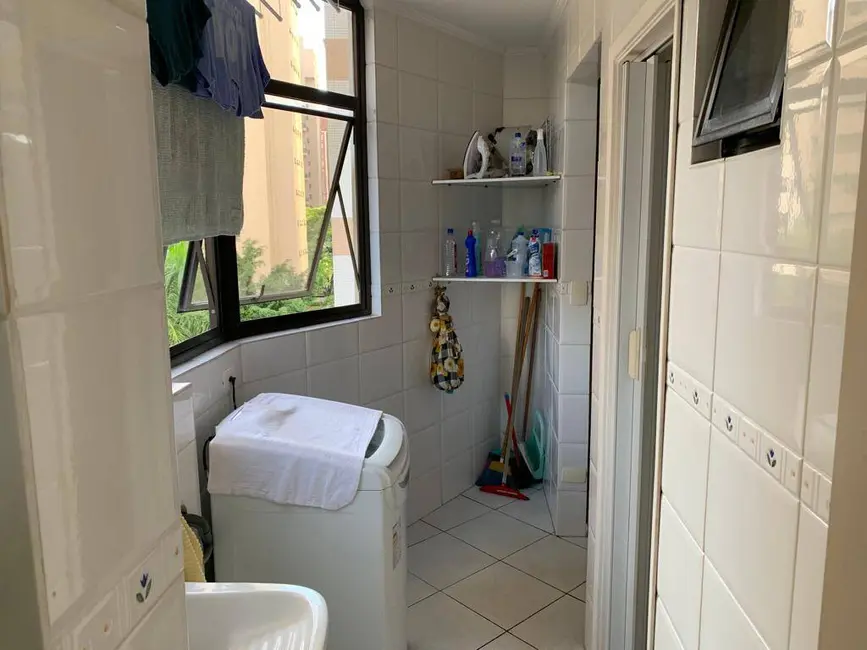 Apartamento com 3 quartos à venda, 118m2 em Moema, São Paulo - SP - imagem 8 Foto 8 de Apartamento com 3 quartos à venda, 118m2 em Moema, São Paulo - SP