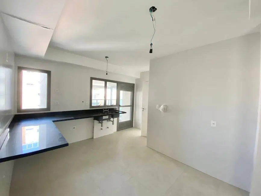 Apartamento com 3 quartos à venda, 192m2 em Campo Belo, São Paulo - SP - imagem 9 Foto 9 de Apartamento com 3 quartos à venda, 192m2 em Campo Belo, São Paulo - SP