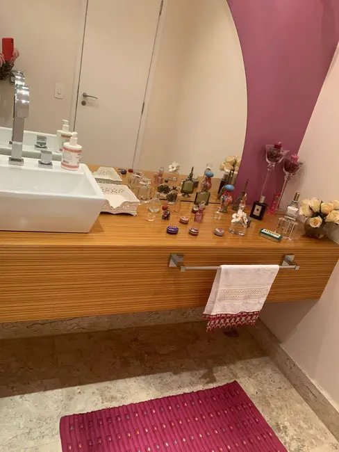 Apartamento com 4 quartos à venda, 178m2 em Moema, São Paulo - SP - imagem 6 Foto 6 de Apartamento com 4 quartos à venda, 178m2 em Moema, São Paulo - SP