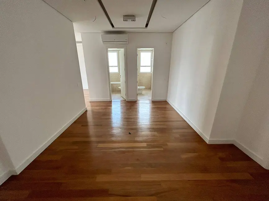 Apartamento com 3 quartos à venda e para alugar, 405m2 em Indianópolis, São Paulo - SP - imagem 7 Foto 7 de Apartamento com 3 quartos à venda e para alugar, 405m2 em Indianópolis, São Paulo - SP