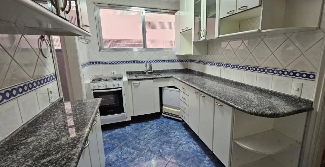Foto 8 de Apartamento com 3 quartos à venda, 108m2 em Itaim Bibi, São Paulo - SP