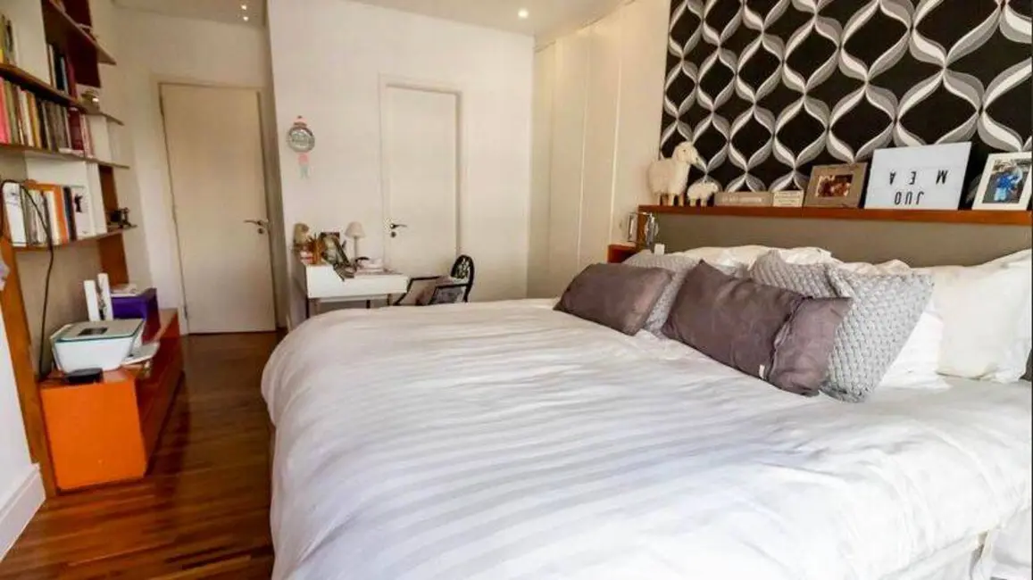 Foto 9 de Apartamento com 3 quartos à venda e para alugar, 176m2 em Itaim Bibi, São Paulo - SP