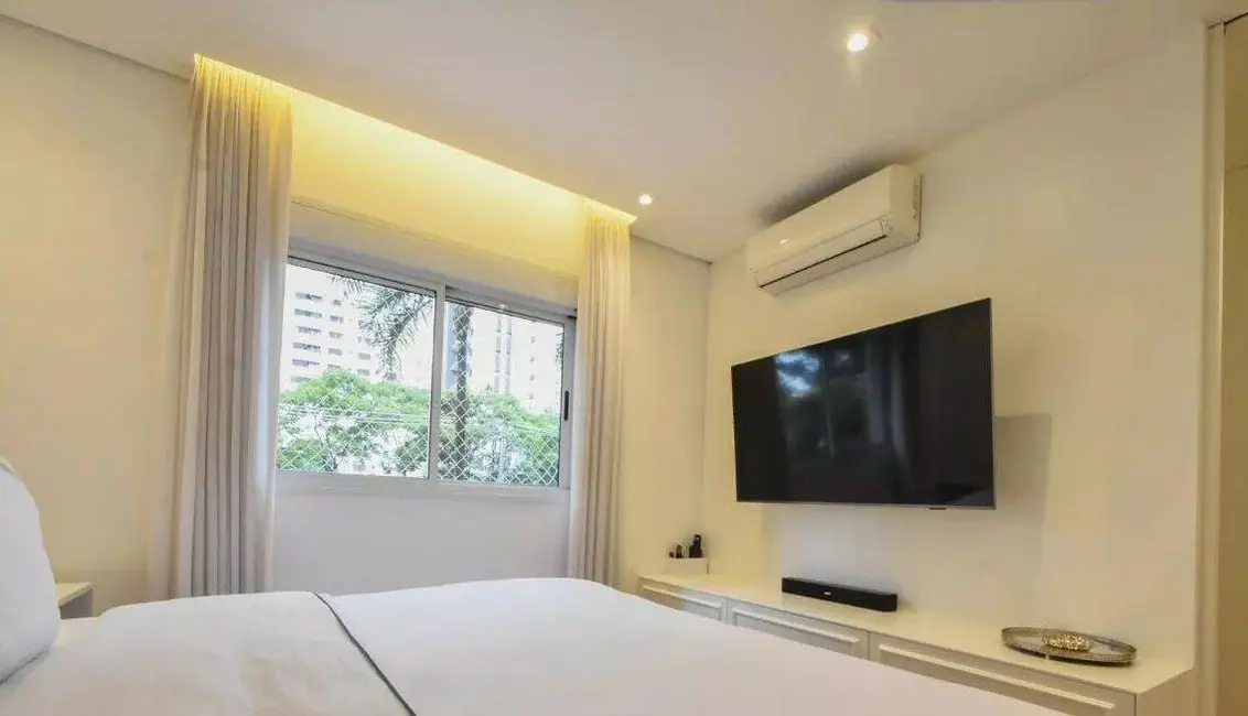 Foto 8 de Apartamento com 3 quartos à venda, 144m2 em Campo Belo, São Paulo - SP