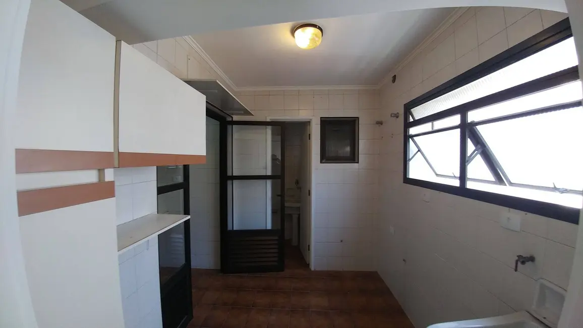 Apartamento com 3 quartos à venda, 115m2 em Moema, São Paulo - SP - imagem 9 Foto 9 de Apartamento com 3 quartos à venda, 115m2 em Moema, São Paulo - SP
