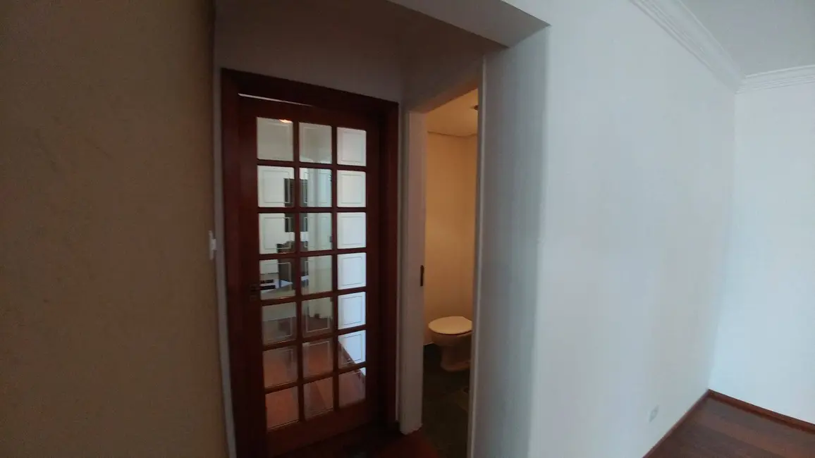 Apartamento com 3 quartos à venda, 115m2 em Moema, São Paulo - SP - imagem 3 Foto 3 de Apartamento com 3 quartos à venda, 115m2 em Moema, São Paulo - SP