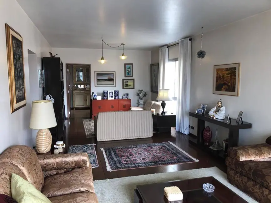 Foto 2 de Apartamento com 3 quartos à venda, 200m2 em Moema, São Paulo - SP