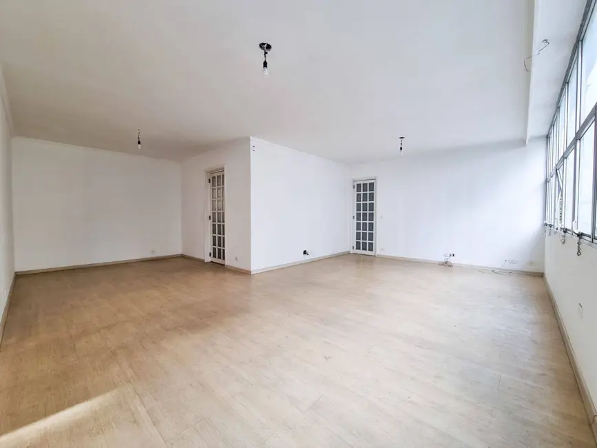 Apartamento com 3 quartos à venda, 143m2 em Jardim Europa, São Paulo - SP - imagem 2 Foto 2 de Apartamento com 3 quartos à venda, 143m2 em Jardim Europa, São Paulo - SP