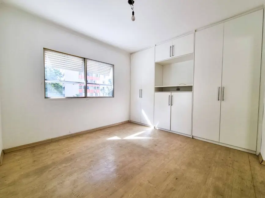 Apartamento com 3 quartos à venda, 143m2 em Jardim Europa, São Paulo - SP - imagem 9 Foto 9 de Apartamento com 3 quartos à venda, 143m2 em Jardim Europa, São Paulo - SP
