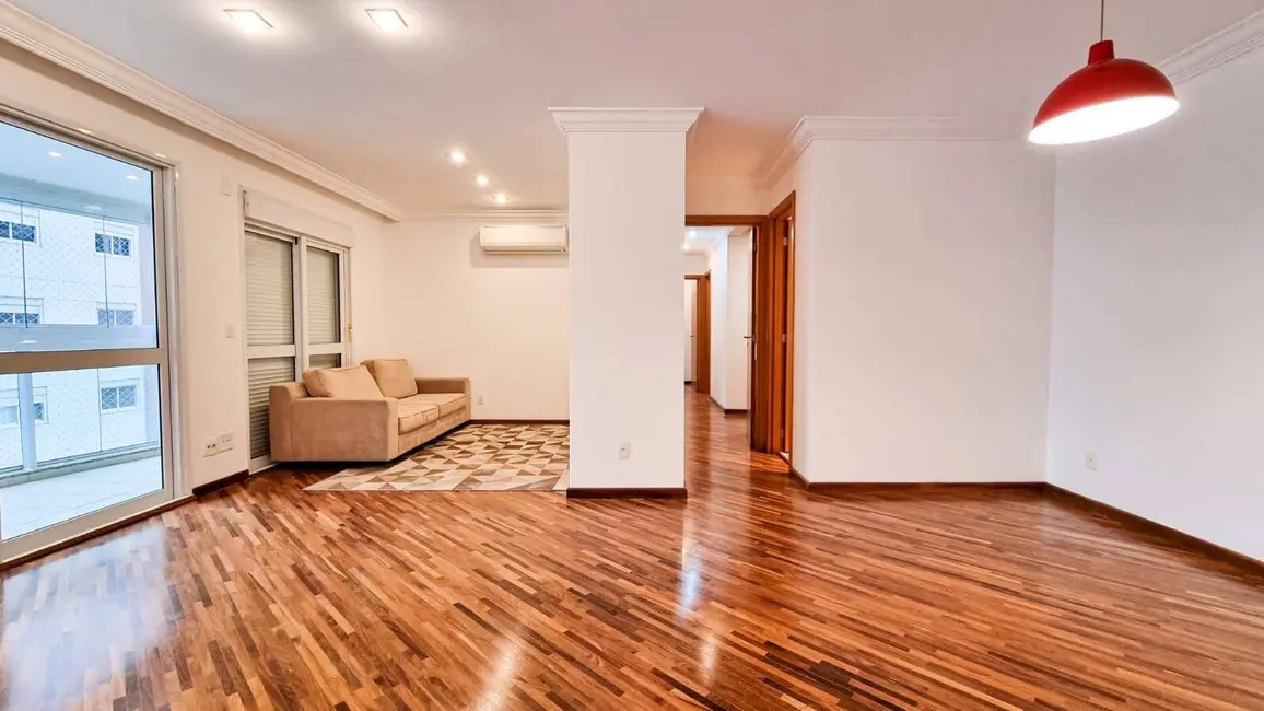 Foto 4 de Apartamento com 3 quartos para alugar, 130m2 em Vila Olímpia, São Paulo - SP