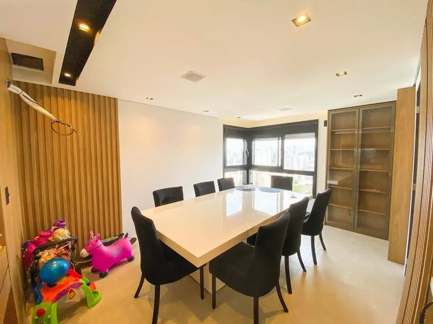 Foto 3 de Apartamento com 3 quartos à venda, 215m2 em Vila Olímpia, São Paulo - SP