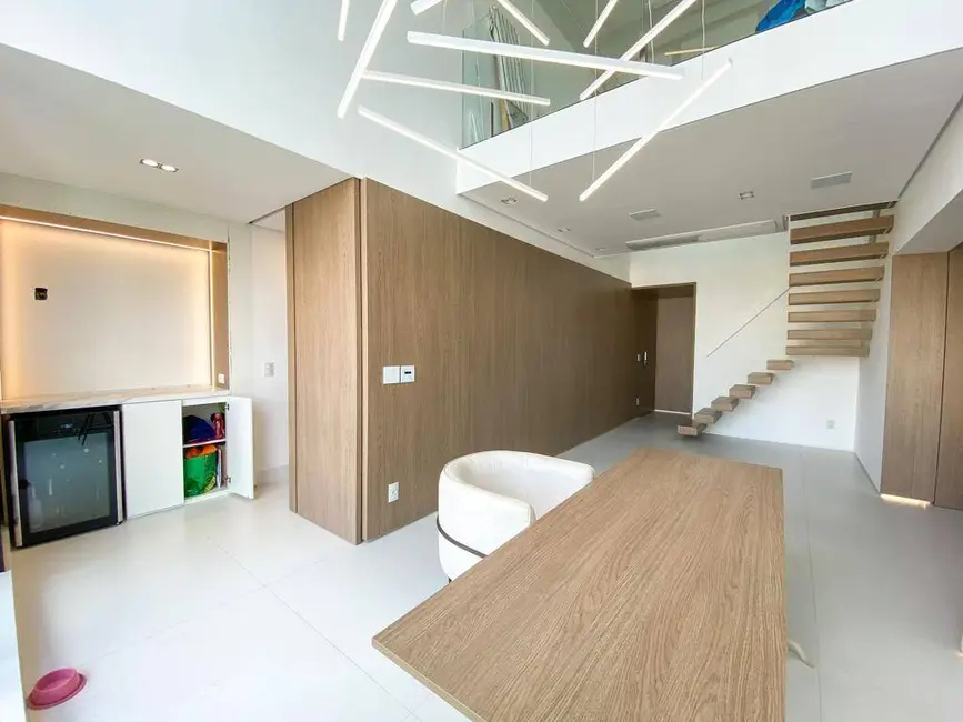 Apartamento com 2 quartos à venda, 105m2 em Vila Olímpia, São Paulo - SP - imagem 4 Foto 4 de Apartamento com 2 quartos à venda, 105m2 em Vila Olímpia, São Paulo - SP