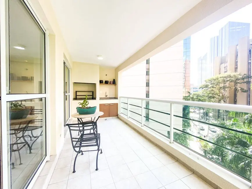 Foto 2 de Apartamento com 3 quartos para alugar, 112m2 em Vila Olímpia, São Paulo - SP