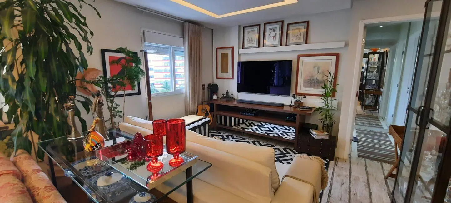 Apartamento com 2 quartos à venda, 120m2 em Vila Olímpia, São Paulo - SP - imagem 2 Foto 2 de Apartamento com 2 quartos à venda, 120m2 em Vila Olímpia, São Paulo - SP