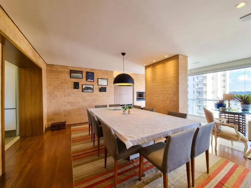 Foto 9 de Apartamento com 3 quartos para alugar, 233m2 em Campo Belo, São Paulo - SP