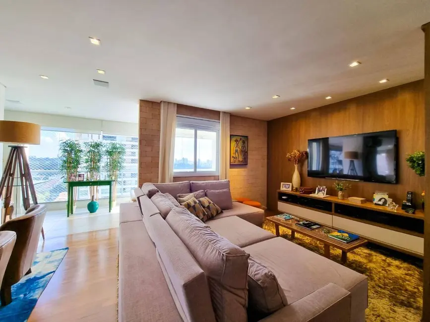 Foto 5 de Apartamento com 3 quartos para alugar, 233m2 em Campo Belo, São Paulo - SP