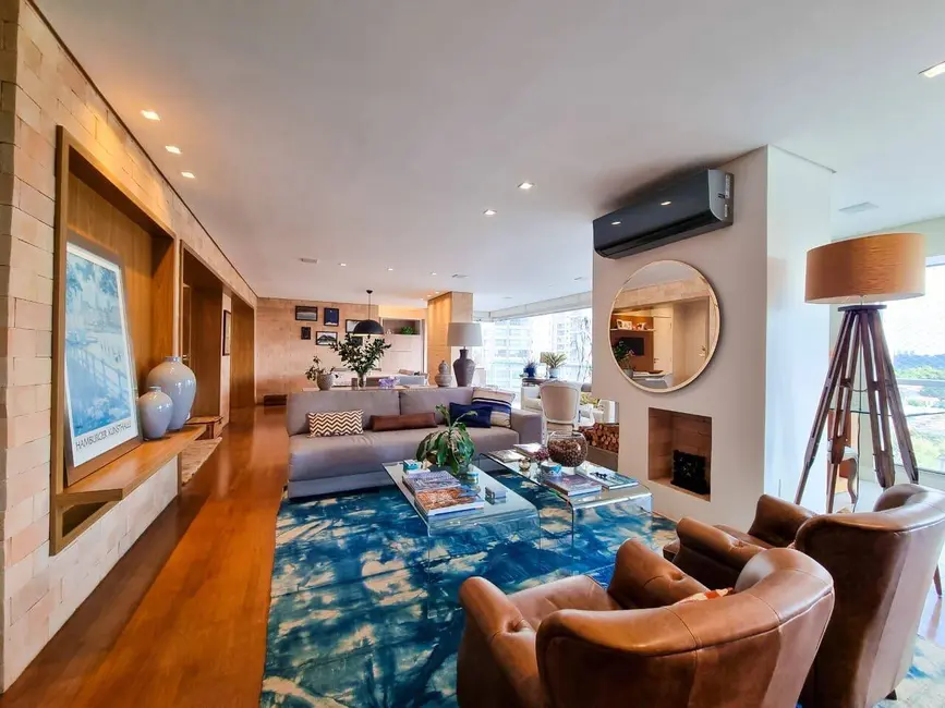 Foto 1 de Apartamento com 3 quartos para alugar, 233m2 em Campo Belo, São Paulo - SP