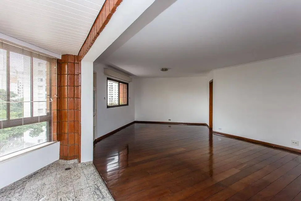 Foto 3 de Apartamento com 4 quartos para alugar, 163m2 em Brooklin Paulista, São Paulo - SP