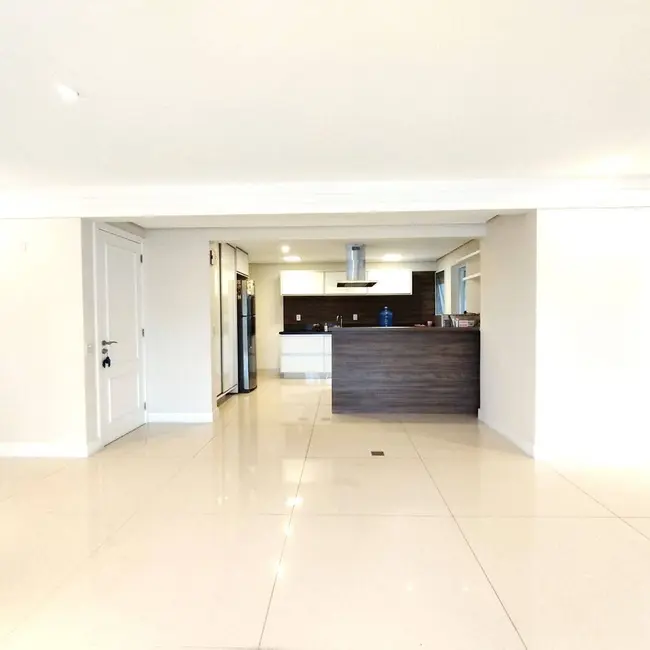Apartamento com 3 quartos à venda e para alugar, 143m2 em Chácara Santo Antônio (Zona Sul), São Paulo - SP - imagem 4 Foto 4 de Apartamento com 3 quartos à venda e para alugar, 143m2 em Chácara Santo Antônio (Zona Sul), São Paulo - SP