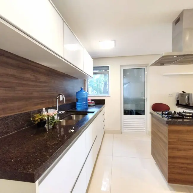Apartamento com 3 quartos à venda e para alugar, 143m2 em Chácara Santo Antônio (Zona Sul), São Paulo - SP - imagem 9 Foto 9 de Apartamento com 3 quartos à venda e para alugar, 143m2 em Chácara Santo Antônio (Zona Sul), São Paulo - SP